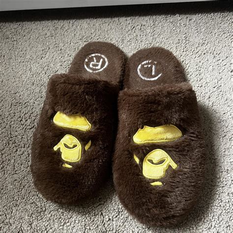 bape fur slides